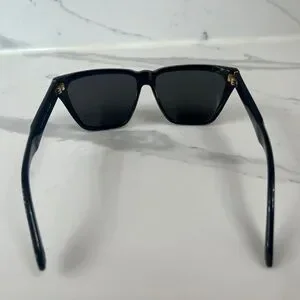 PRISTINE Givenchy Flat Top Sunglasses – RARE Givenchy | Accessories | Pristine Givenchy Flat Top  main image 3